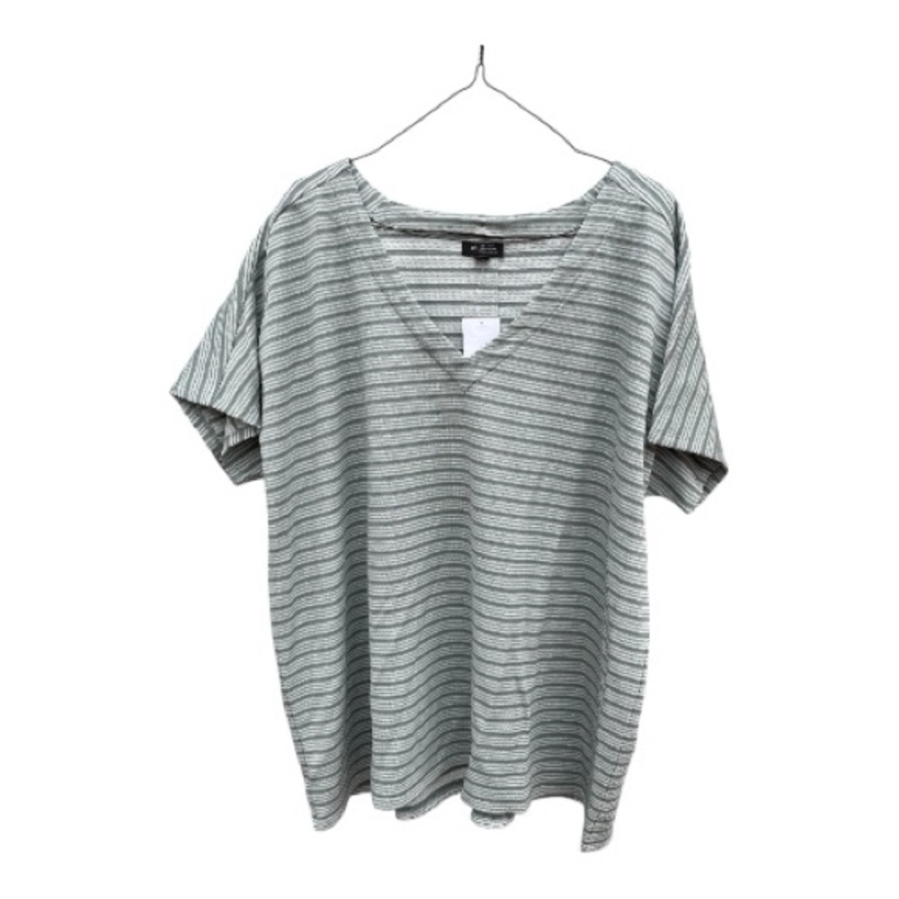 NWT J. JILL Wearever Textured Button-Back English Ivy Cream Striped Top - Picture 3 of 10